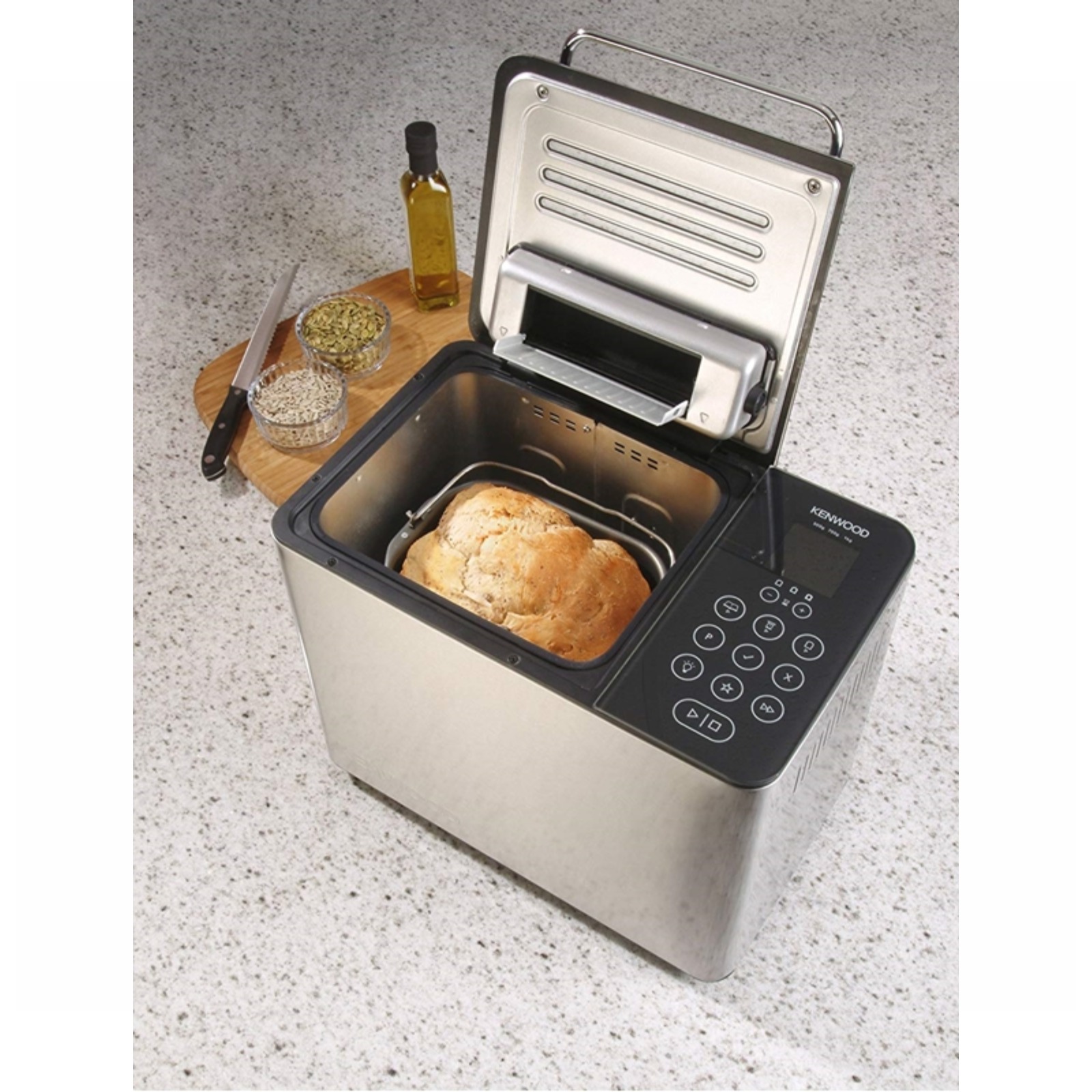 Рецепты хлеба кенвуд. Kenwood bm450. Хлебопечка Кенвуд 450. Хлебопечка Кенвуд BM. Ведро хлебопечки Kenwood bm350.